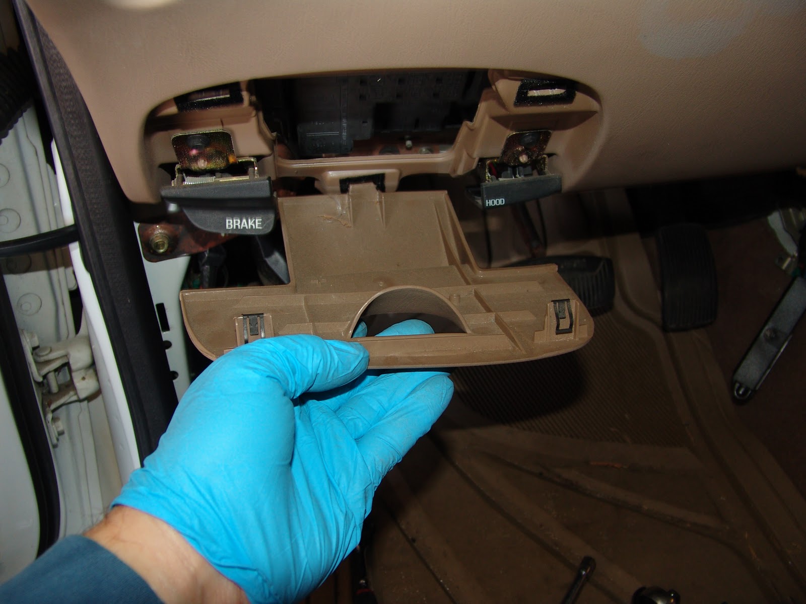 1999 Ford F150, Replacing Broken Blend Door, Part Two