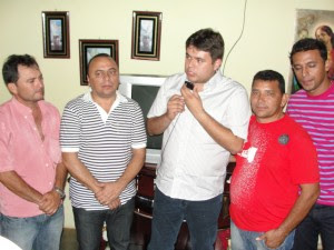 PREFEITO  CARLOS RAFAEL E SUA  EQUIPE