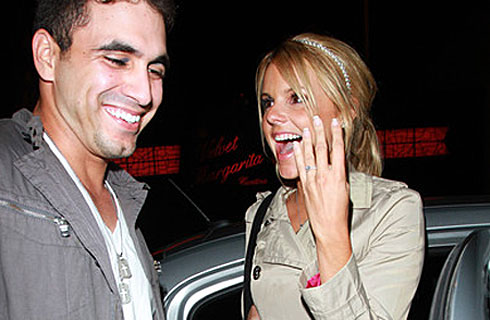 Ali and roberto dating