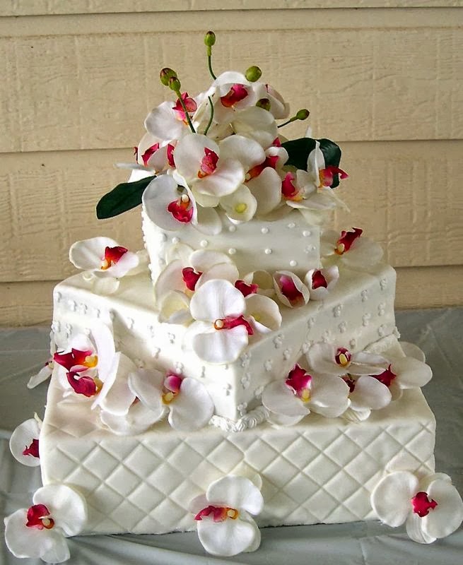 Design Your Own Wedding Cake