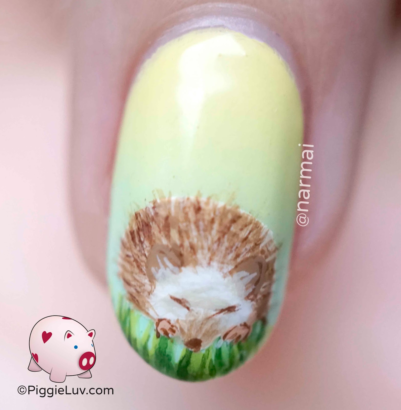 PiggieLuv Freehand adorable hedgehogs nail art
