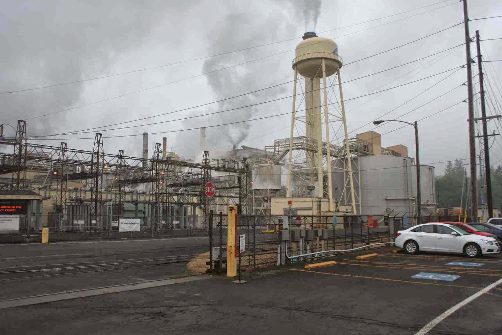 Southern Pacific Cascade Line ESPEE IN OREGON 2015