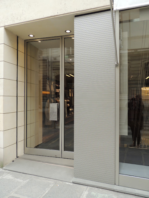 Puertas, pasajes y patios urbanos - Ministerio de diseño