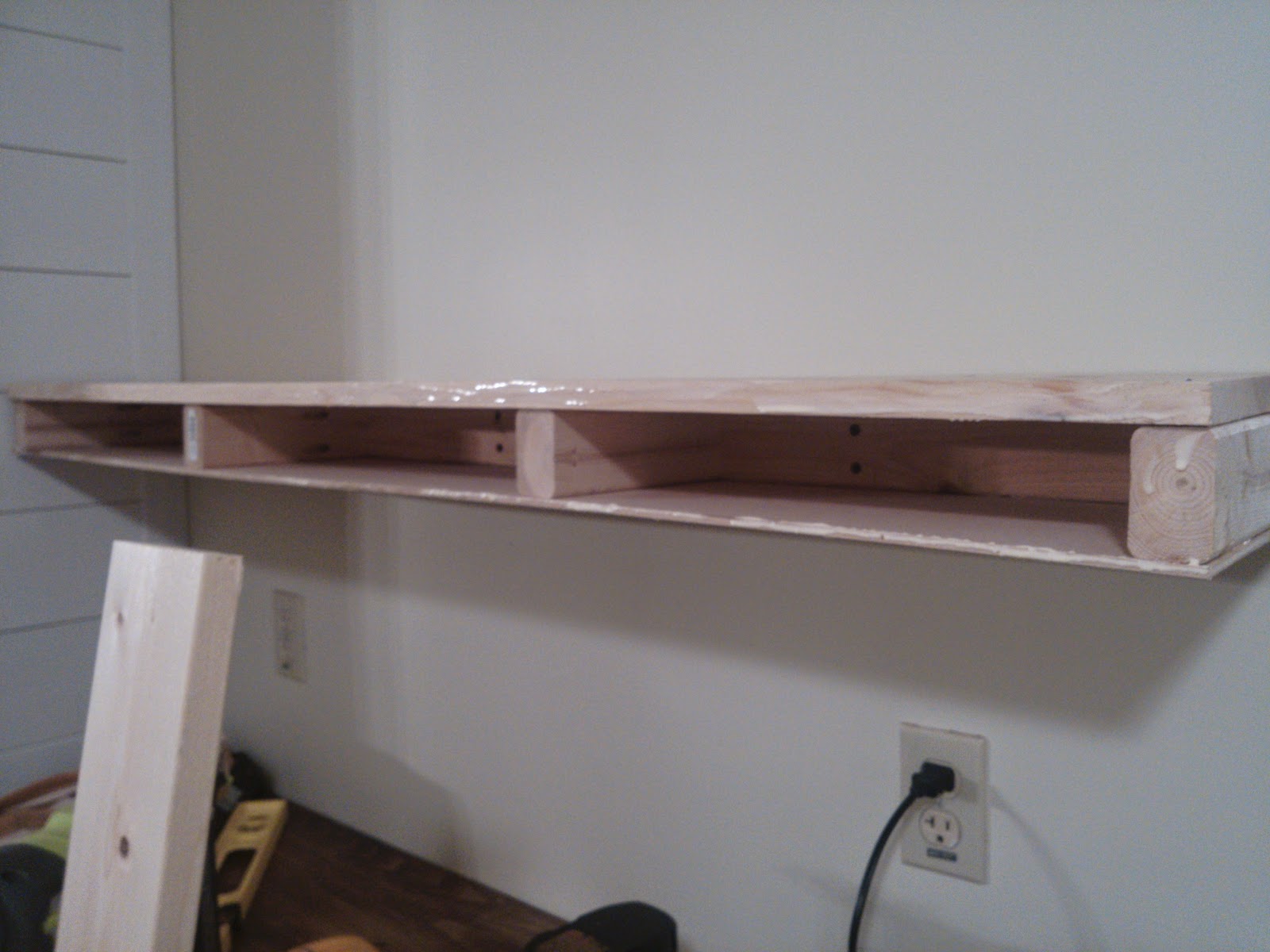 On Bliss Street DIY Floating Shelves for 20 each!
