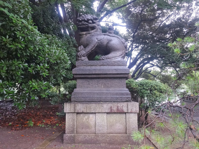 狛犬,靖国神社〈著作権フリー無料画像〉Free Stock Photos 