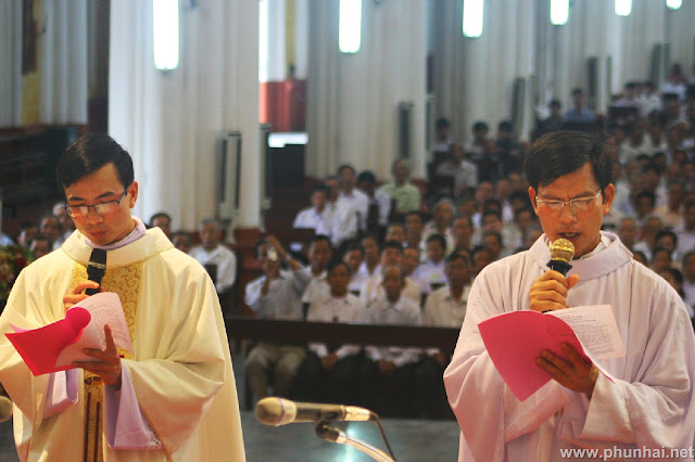 Thánh lễ đón Cha xứ nhận nhiệm sở Giáo xứ Phú Nhai-Gp Bui Chu IMG_9081+copy