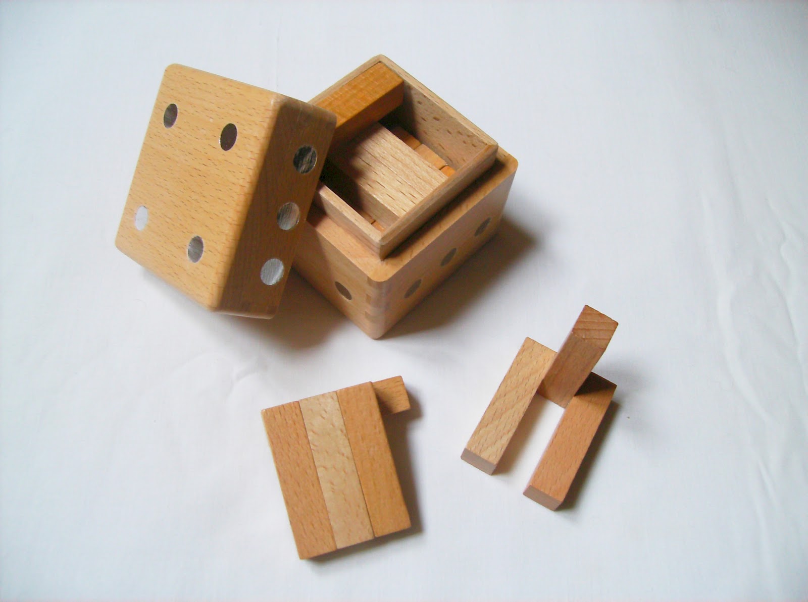 Gabriel Fernandes' Puzzle Collection Dice Box Puzzles