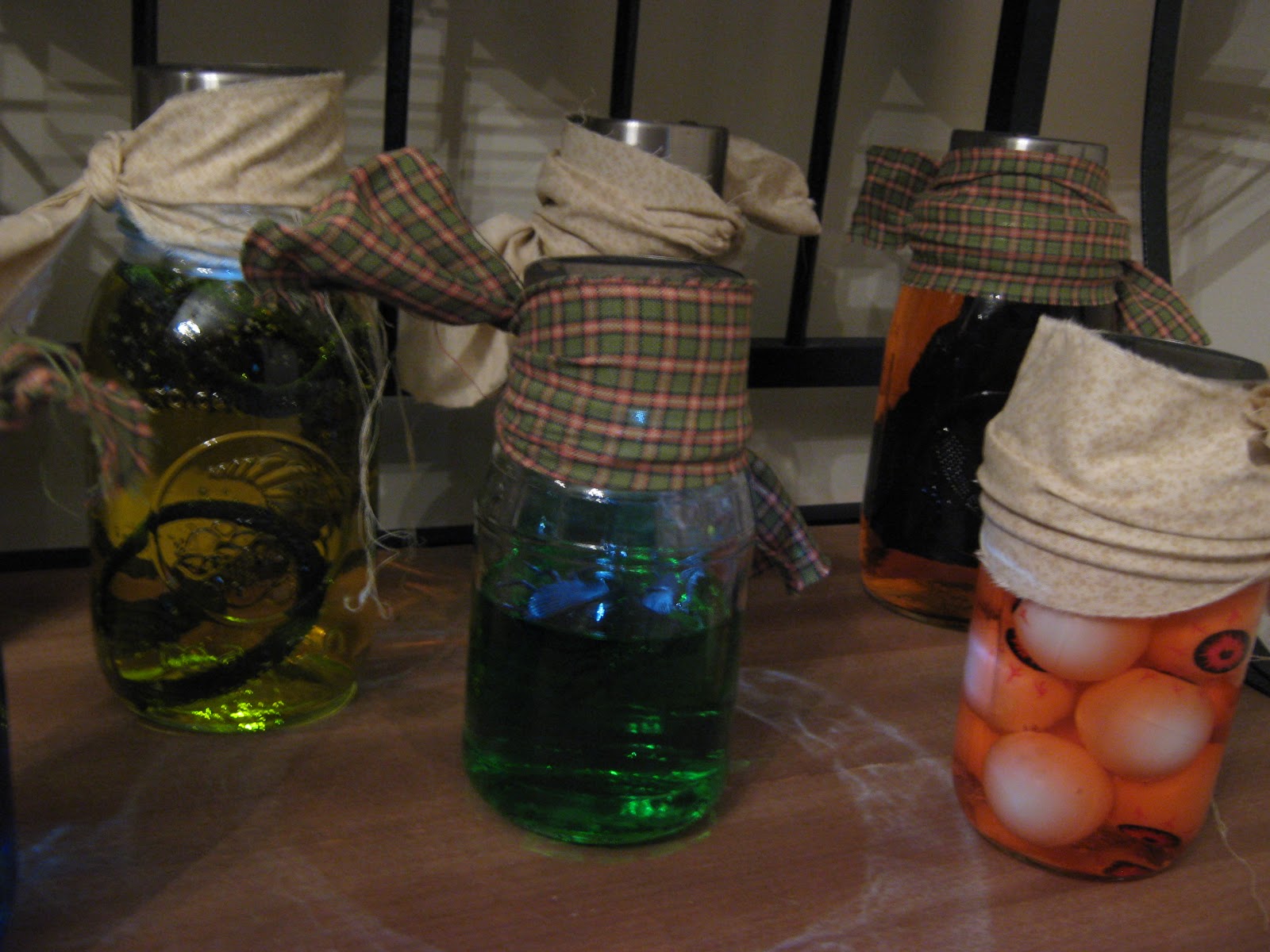 FakeIt Frugal Glowing Specimen Jars for Halloween