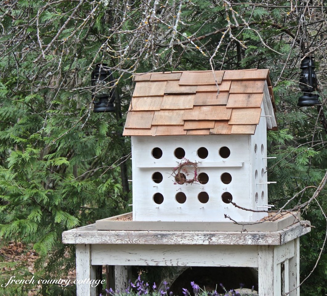 A Wee Little Birdhouse... FRENCH COUNTRY COTTAGE