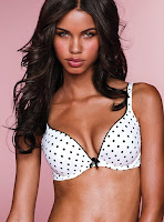 Daiane Sodre hot body curves in Victoria's Secret sexy lingerie model photoshoot