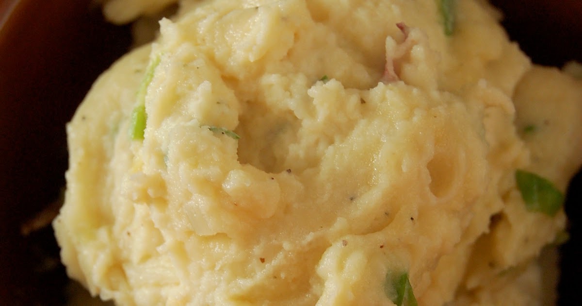 PromiseMe2....and A Lot About Food! Loaded Roasted Garlic Mashed Potatoes