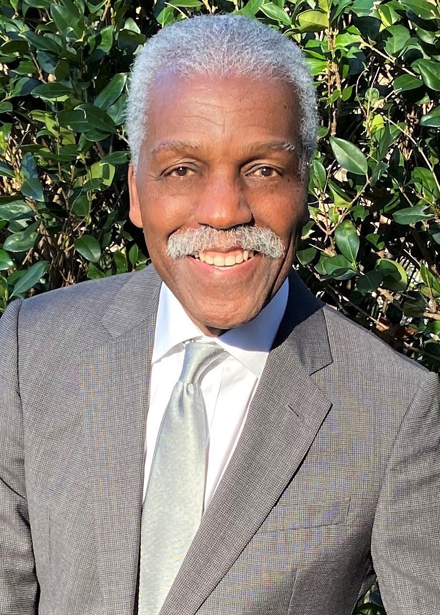 Leighton Hull on Blogger