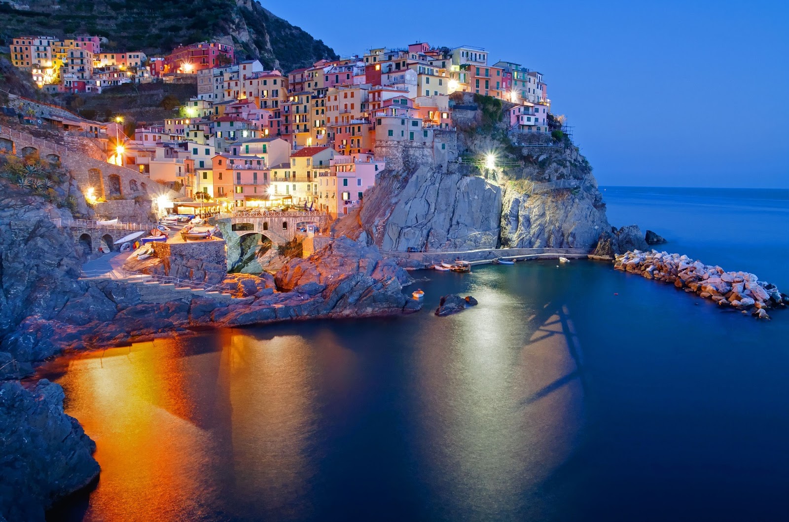 A Bit Of Everything Manarola In Italy A Bit Of Everything Manarola In Italy