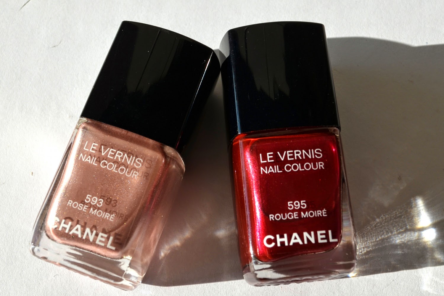 Chanel Le Vernis #593 Rose Moiré & #595 Rouge Moiré from Fall 2013 Moiré Le  Rouge Collection, Comparison & Swatches