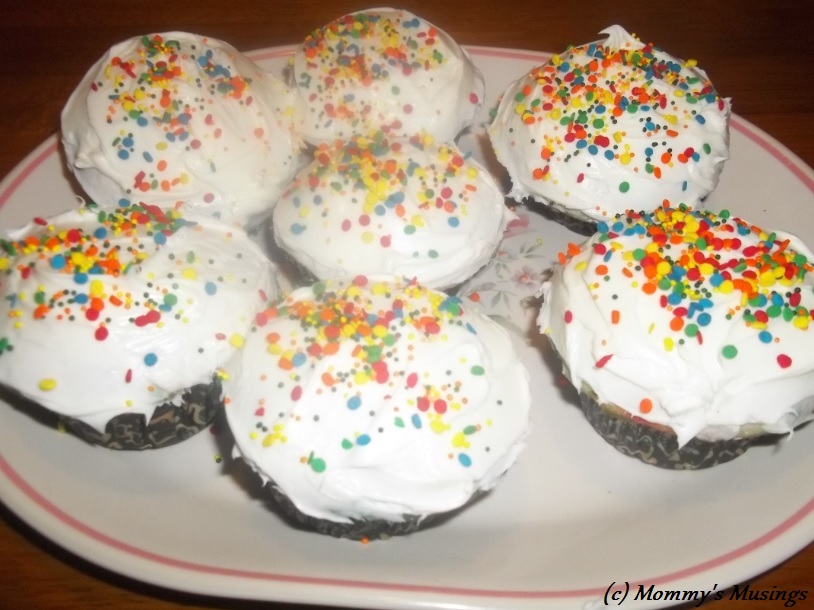 Mommy's Musings Funfetti Jello Poke Cupcakes