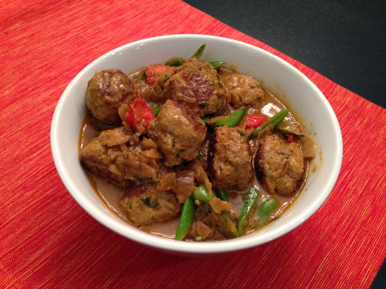 Playing With My Food! Turkey Meatballs in Coconut Curry Sauce