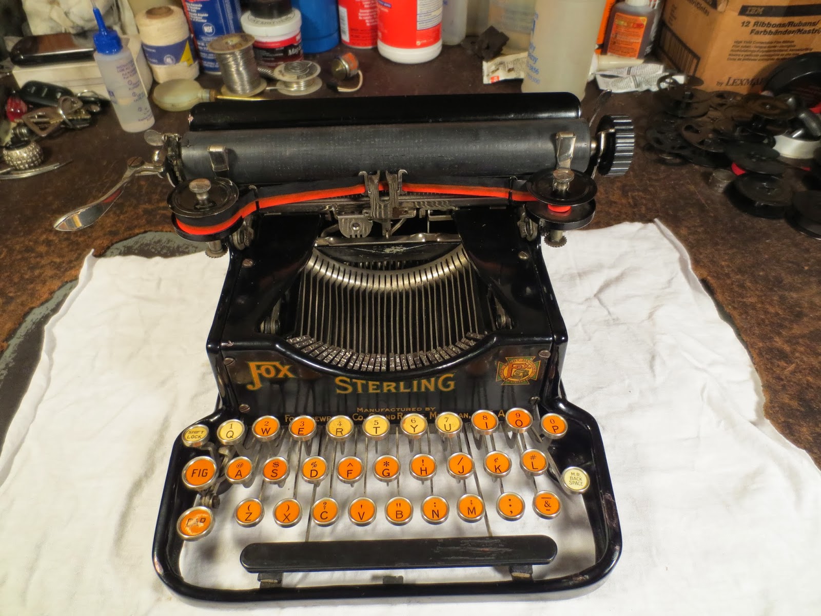 Life in a Typewriter Shop The Royal News