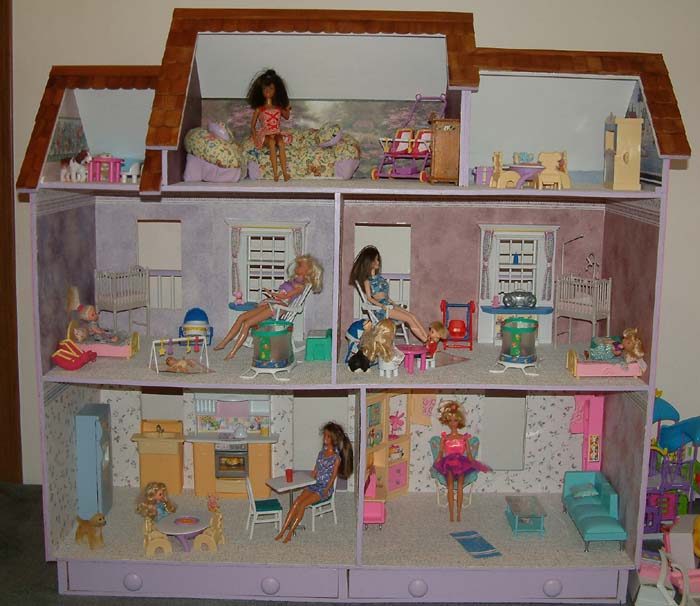 nice doll house