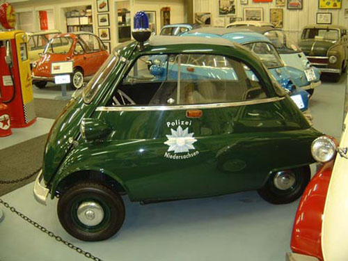 micro carros - microcars - BMW Isetta 300 Police