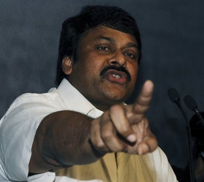 Chiranjeevi serious class to a director - Telugu Cinema Samacharam