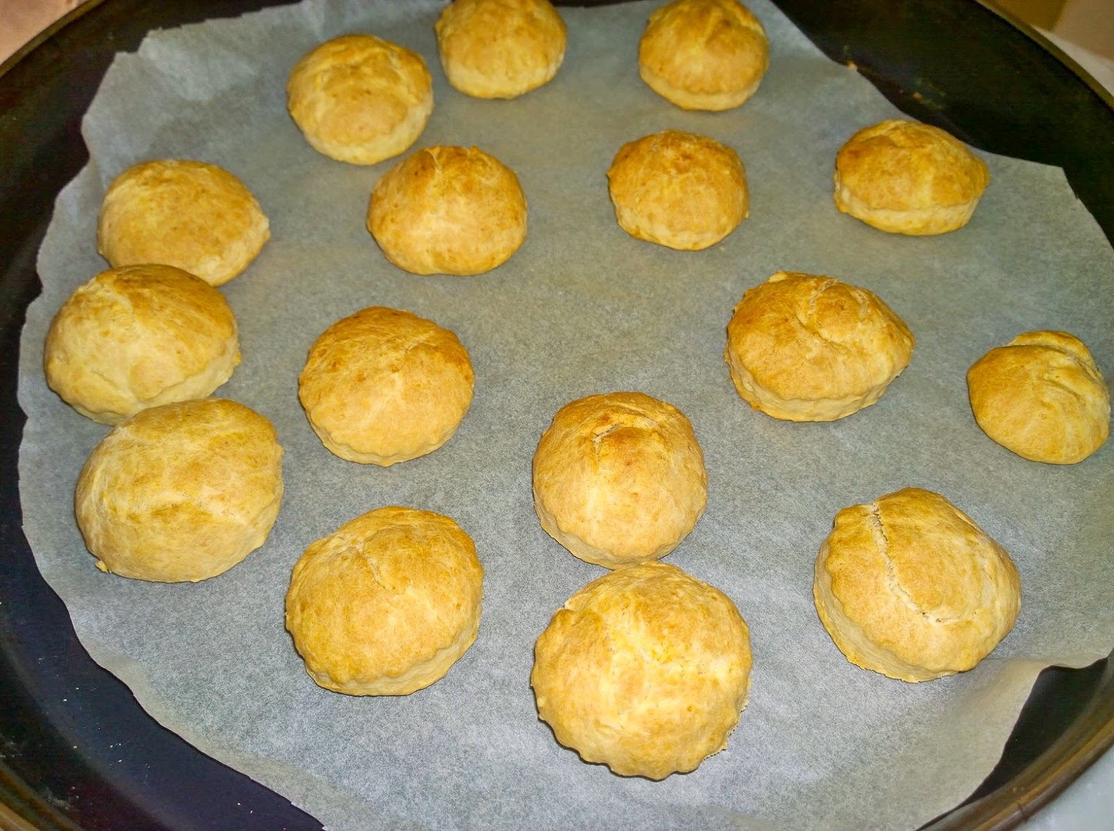 KFC biscuit – KFC Ekmegi Tarifi KFC biscuit – KFC Ekmegi Tarifi