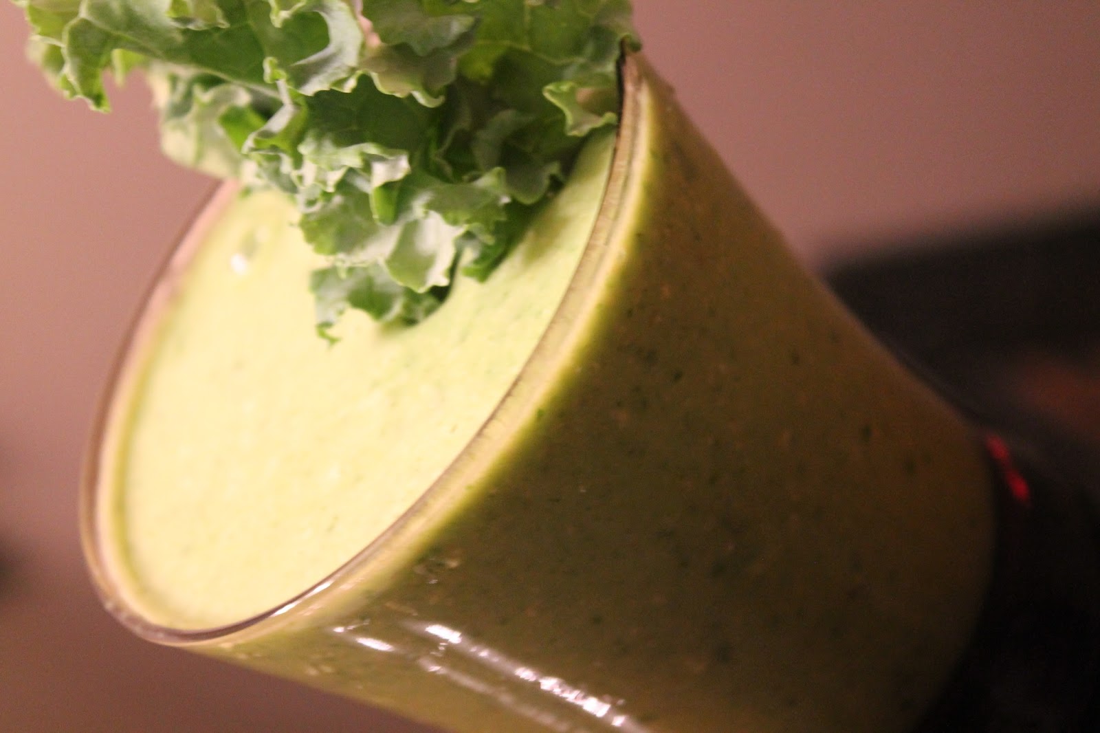 Sumee's Culinary Bites Kale Breakfast Smoothie