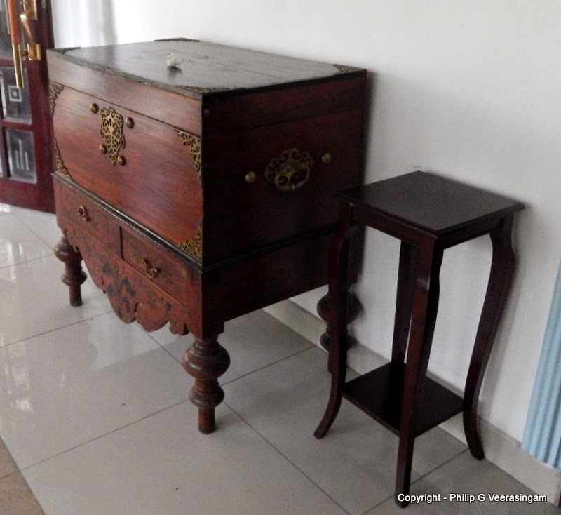 philipveerasingam: A 'Pettagama' S, 'Pettakam' T, used to store items ...