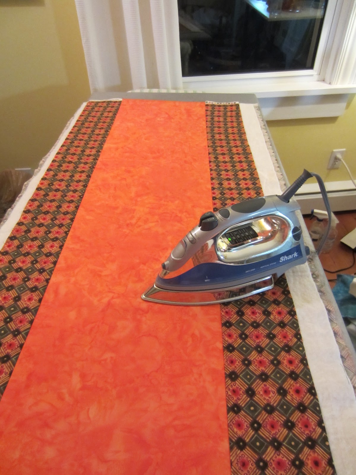 Color Me Quilty Quick and Easy Table Runner
