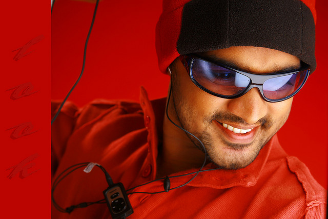 The simple salt and pepper home Decor house Kerala