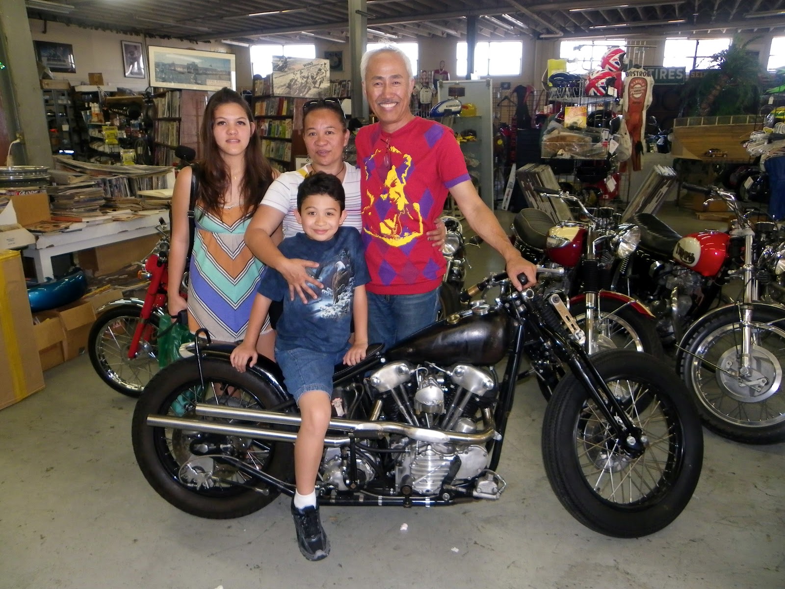 Manave Pacific Islands N Bikes