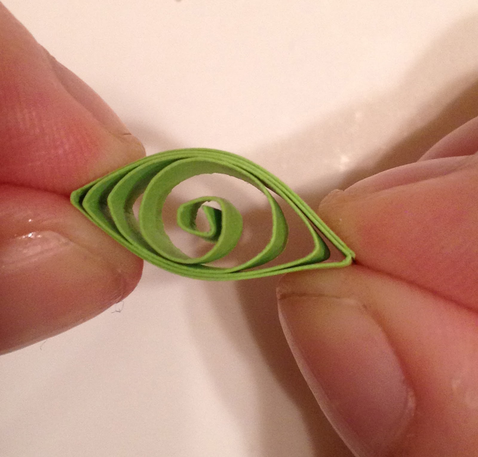 World of YourCrafts Quilling Basics