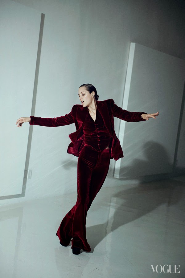 Marion Cotillard by Peter Lindbergh for Vogue US (August 2012) | Ses Rêveries Marion Cotillard by Peter Lindbergh for Vogue US (August 2012) | Ses Rêveries