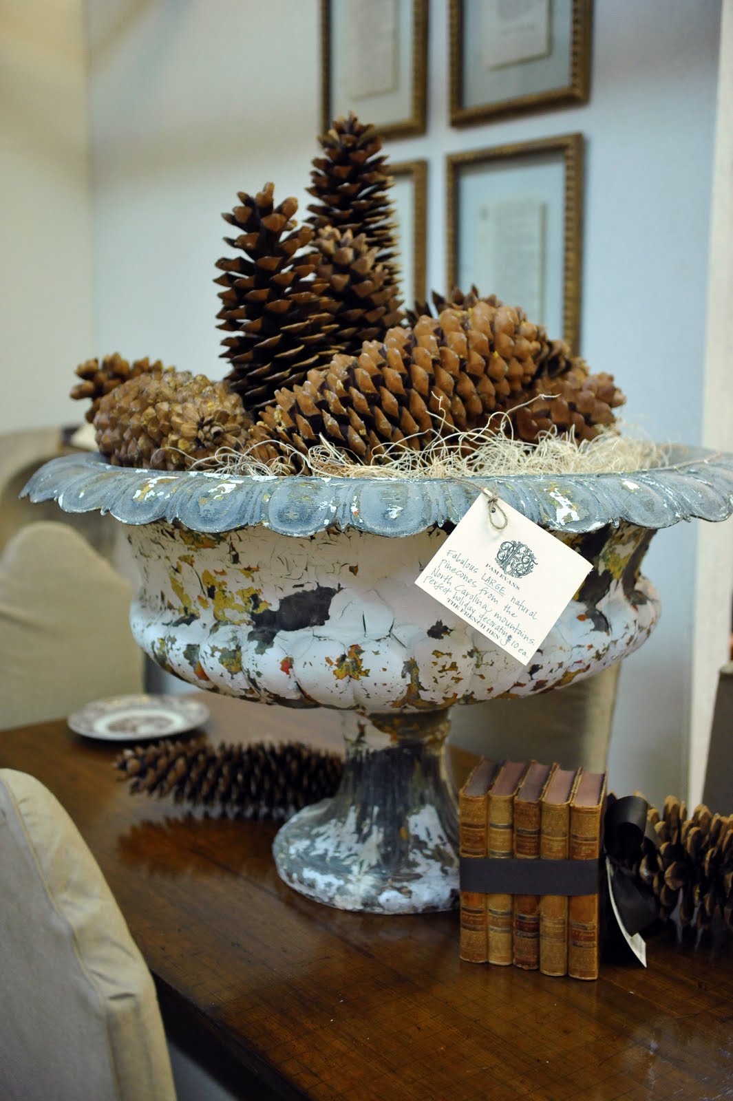 Haus Design Decorating For Fall With Urns