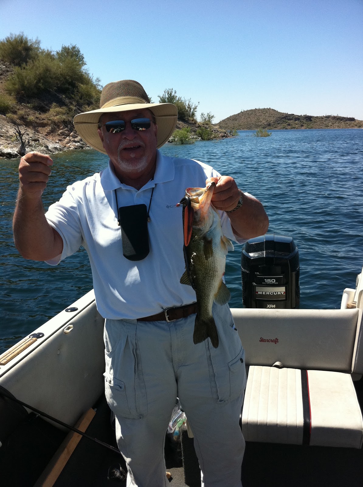 URBAN FISHING HQ: Bass Just Can't Resist The Don Iovino Reaper