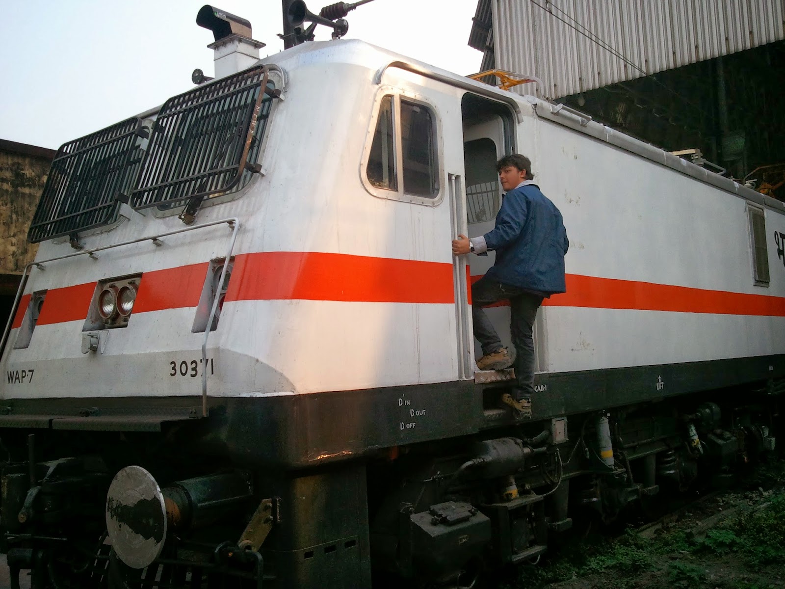 Railways @Sundar Mukherjee - Rail Enthusiast; IRFCA Member: Footplating and  Testing a P7