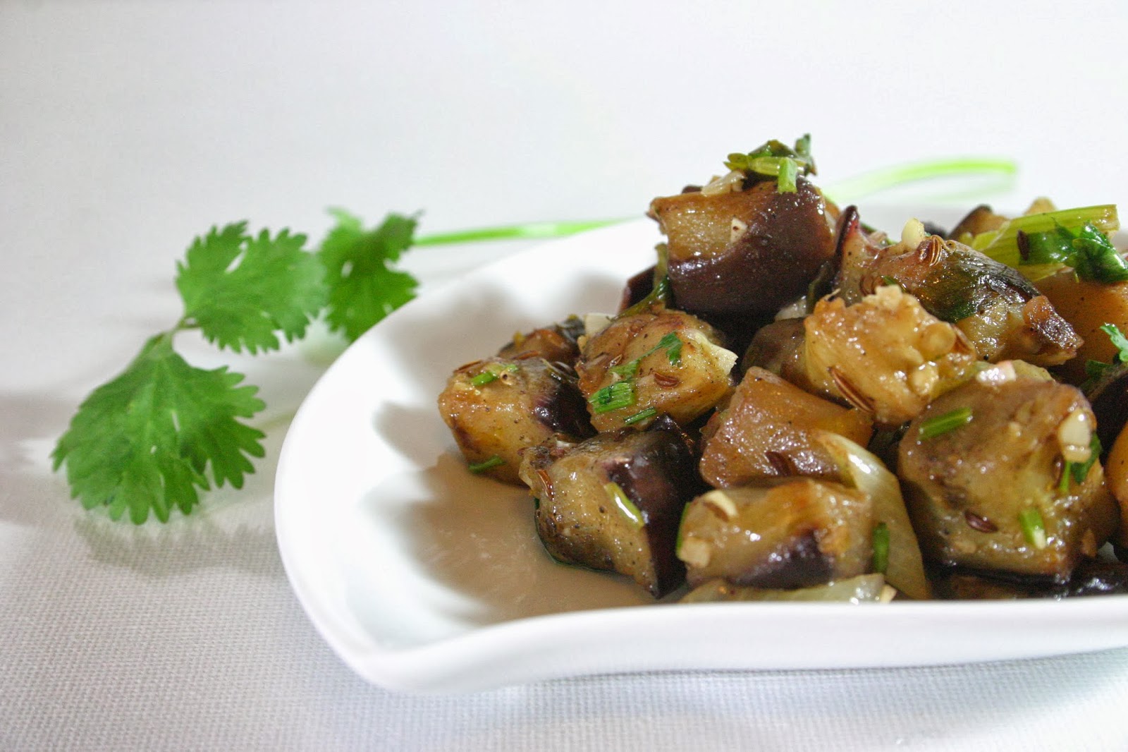 Effortnesslessly Garlic Lemon Eggplant
