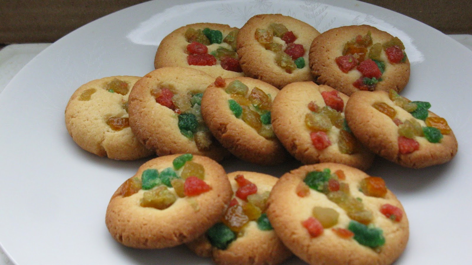 to Prameela's Kitchen Mixed Dry Fruit and Nut Eggless Cookies