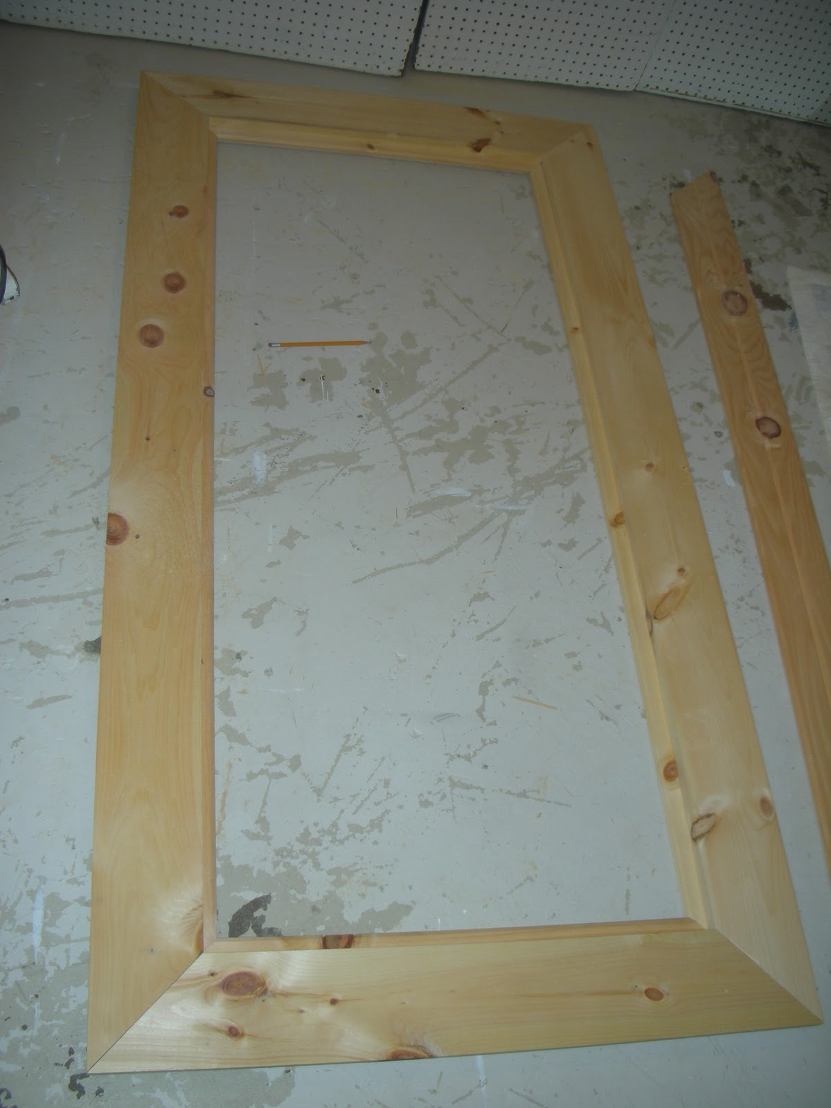 Swoon Style and Home DIY Tutorial Make Your Own Rustic Chunky Frame