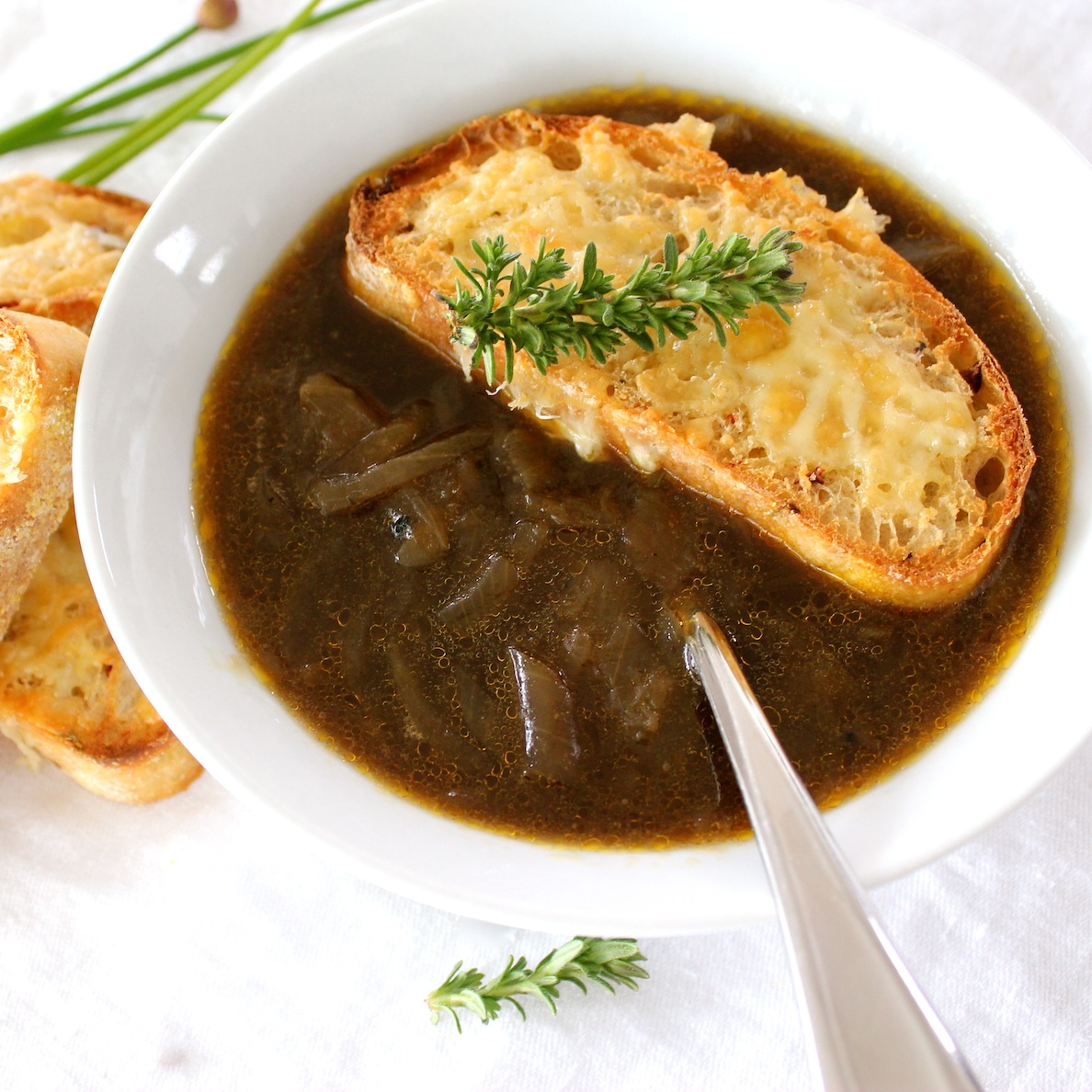 FOODIE BY NATURE (TRIED AND TESTED RECIPES) LOW FAT FRENCH ONION SOUP