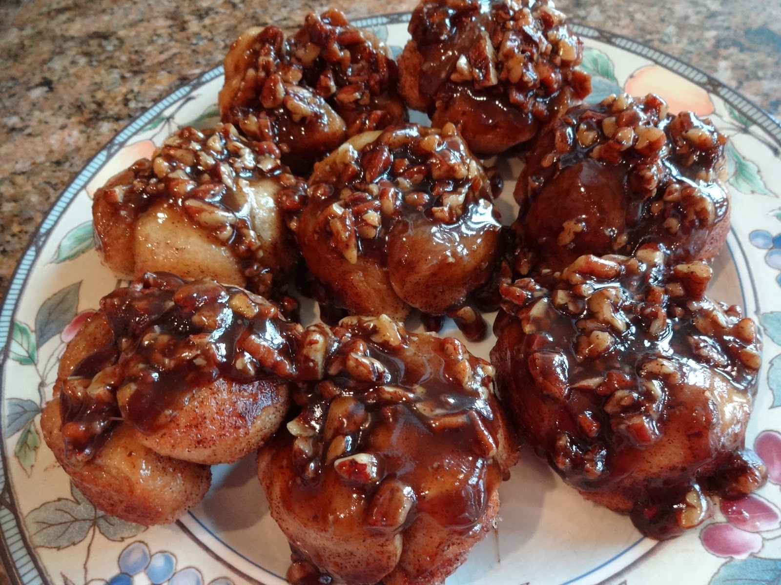 Shenandoah Gateway Farm Monkey Pecan Sticky Cinnamon Rolls