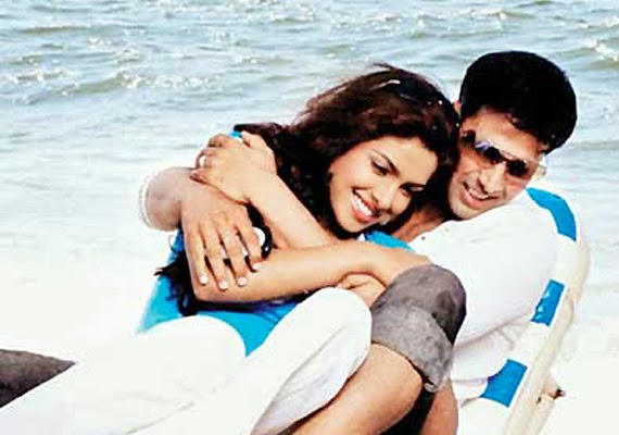 Akshay Kumar & Priyanka Chopra Couple Free HD Wallpapers Download