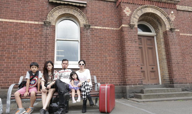 VIDEO FOTO AHMAD DHANI-MULAN LIBURAN KE AUSTRALIA 2014 Ahmad Dhani Keluarga Berlibur ke Melbourne Australia