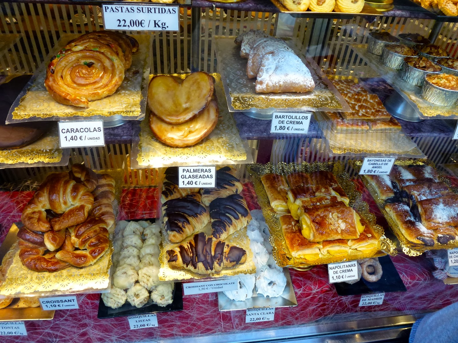 Teapots and Polka Dots: Spanish Street Food