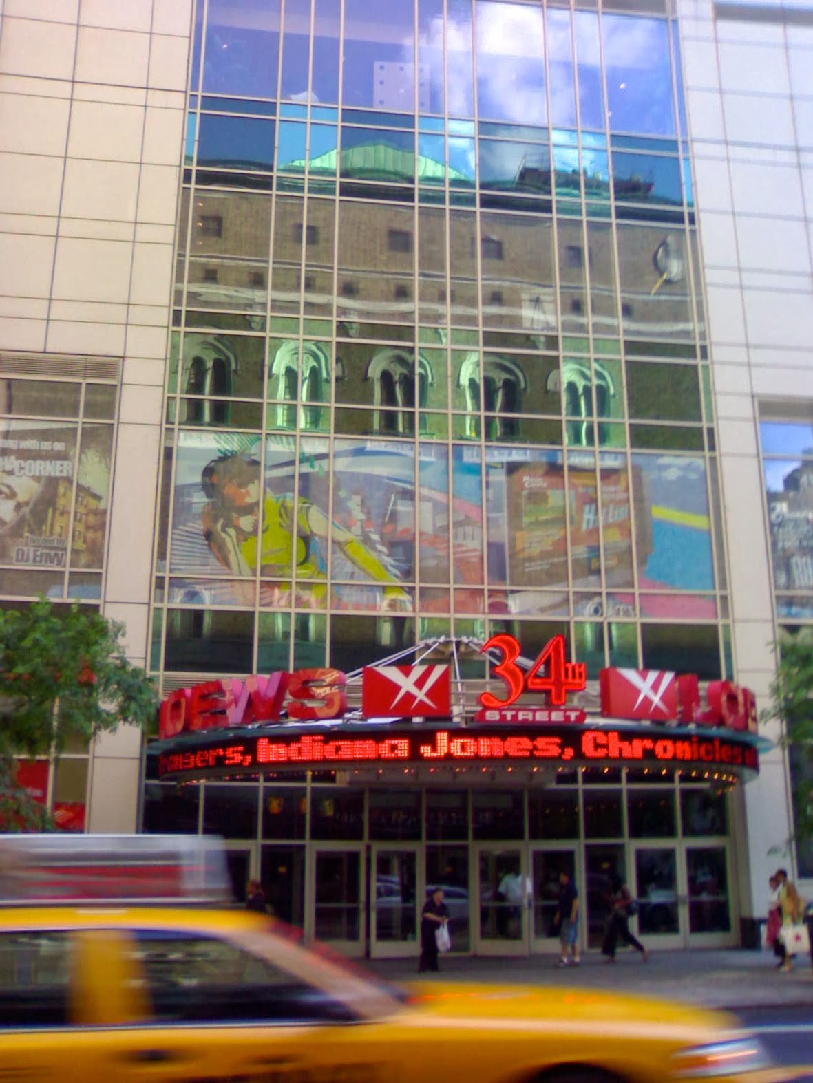 Elokuvateattereita AMC Loews 34th Street 14