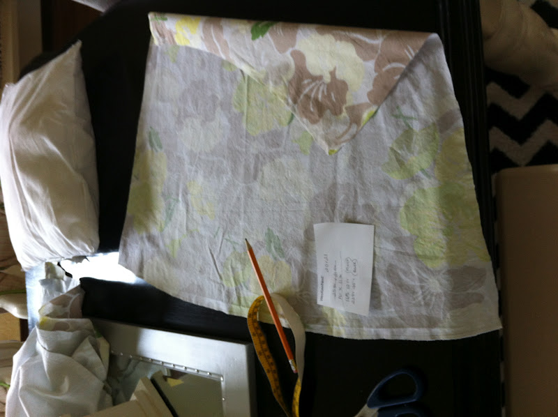 InsideOut Design Girls, Hang On To Your Skirts!