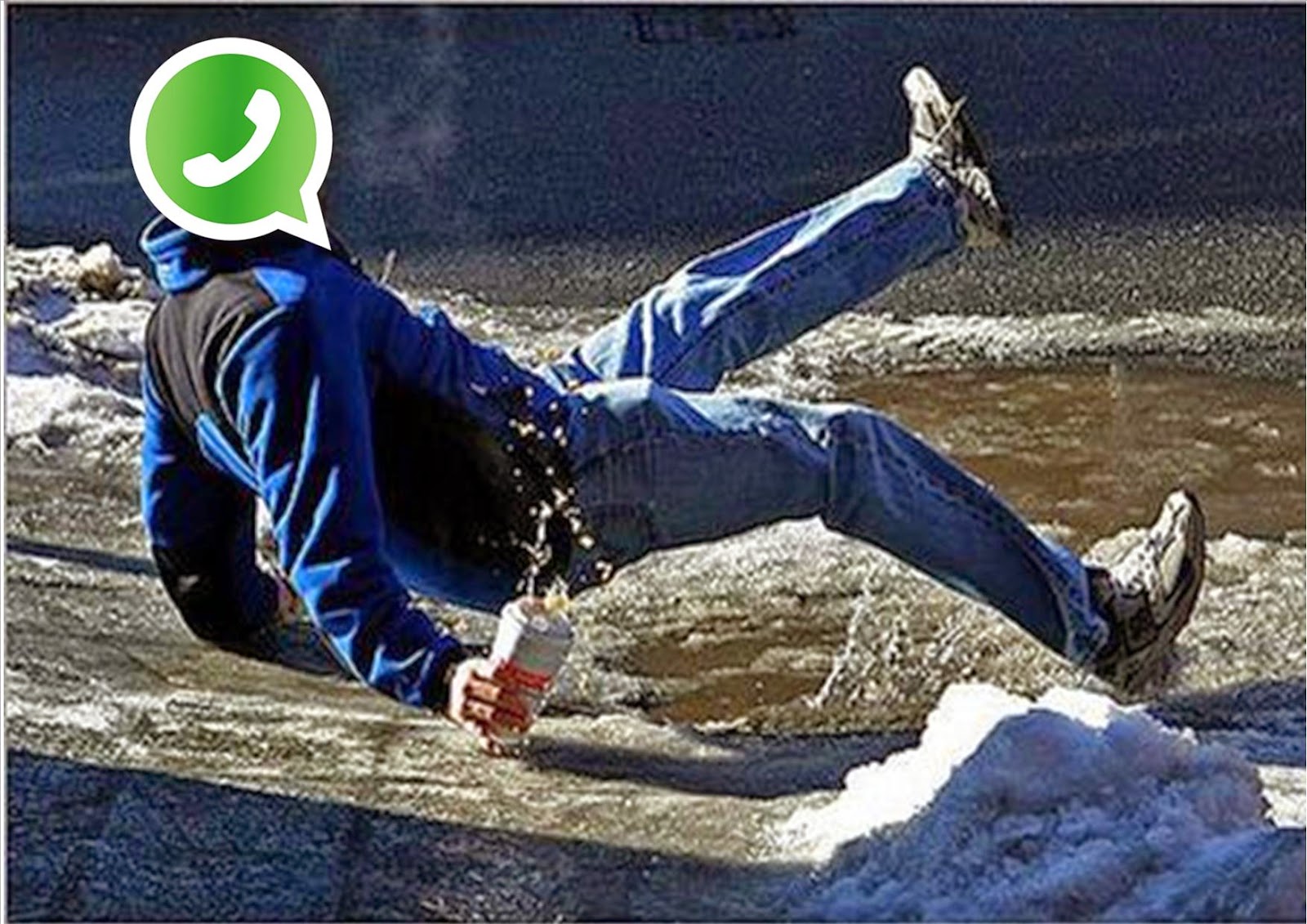 Caídas graciosas por culpa del Whatsapp Punto Aparte Curiosidades del mundo