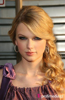 tAylor Swift iS AwesOme