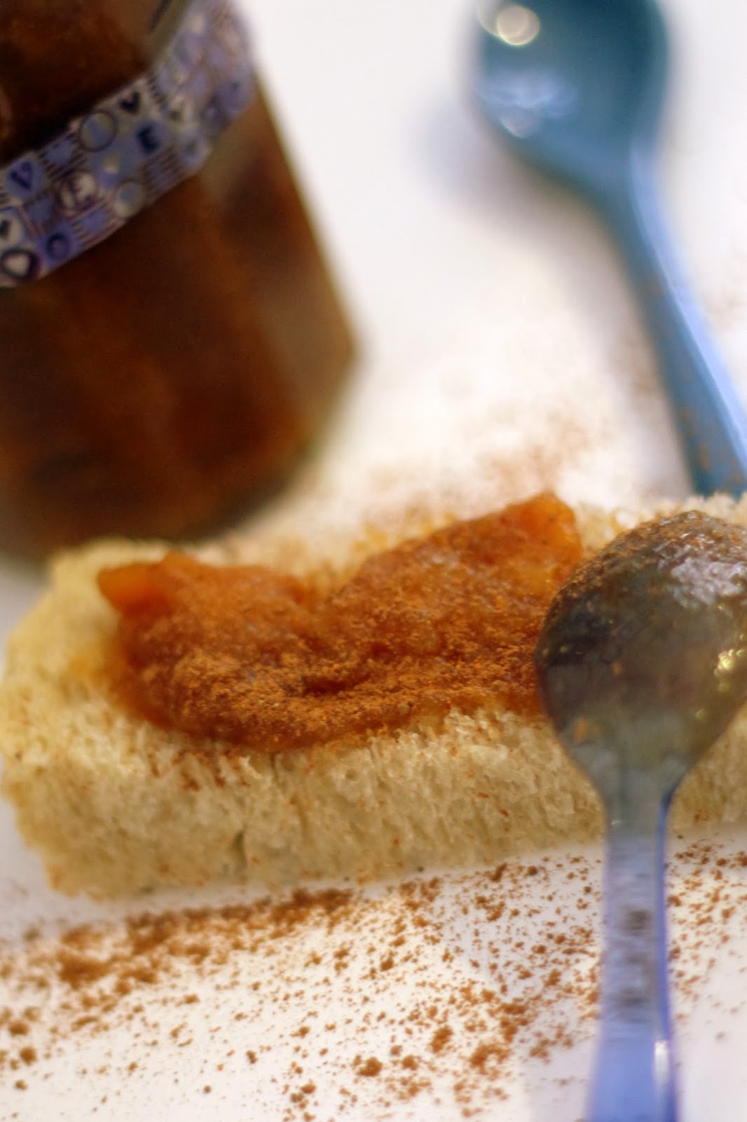 Flo bidouille en cuisine Confiture épicée de kakis au cacao cru