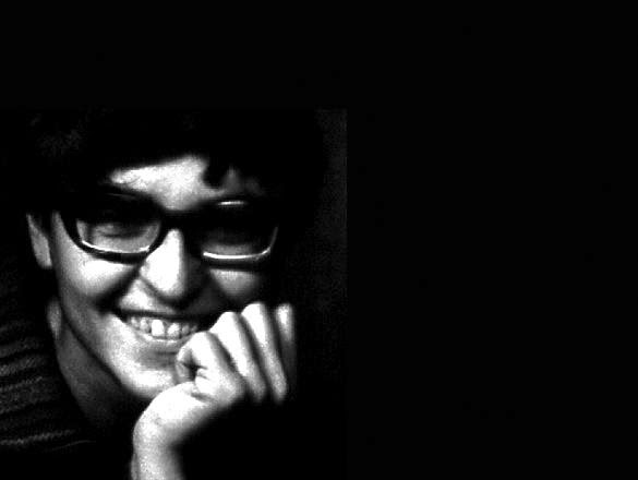 Pájaros Lanzallamas: Susana Thénon - Tres Poemas De Ova Completa