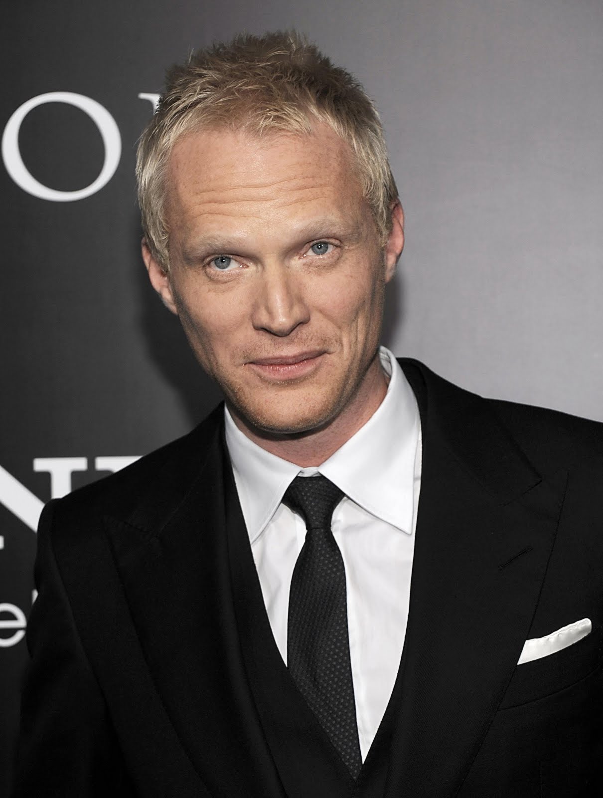 http://3.bp.blogspot.com/--jVjYL2EUH4/TaezuN8BaHI/AAAAAAAAec4/DtNIC45ZOk8/s1600/PaulBettany3.jpg